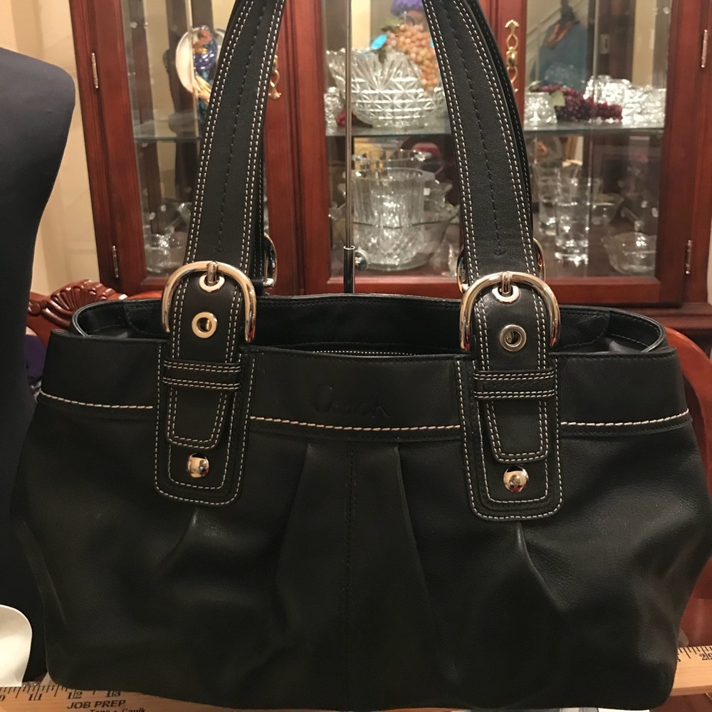 🔥🔥Authentic Coach Penelope leather Satchel🔥🔥